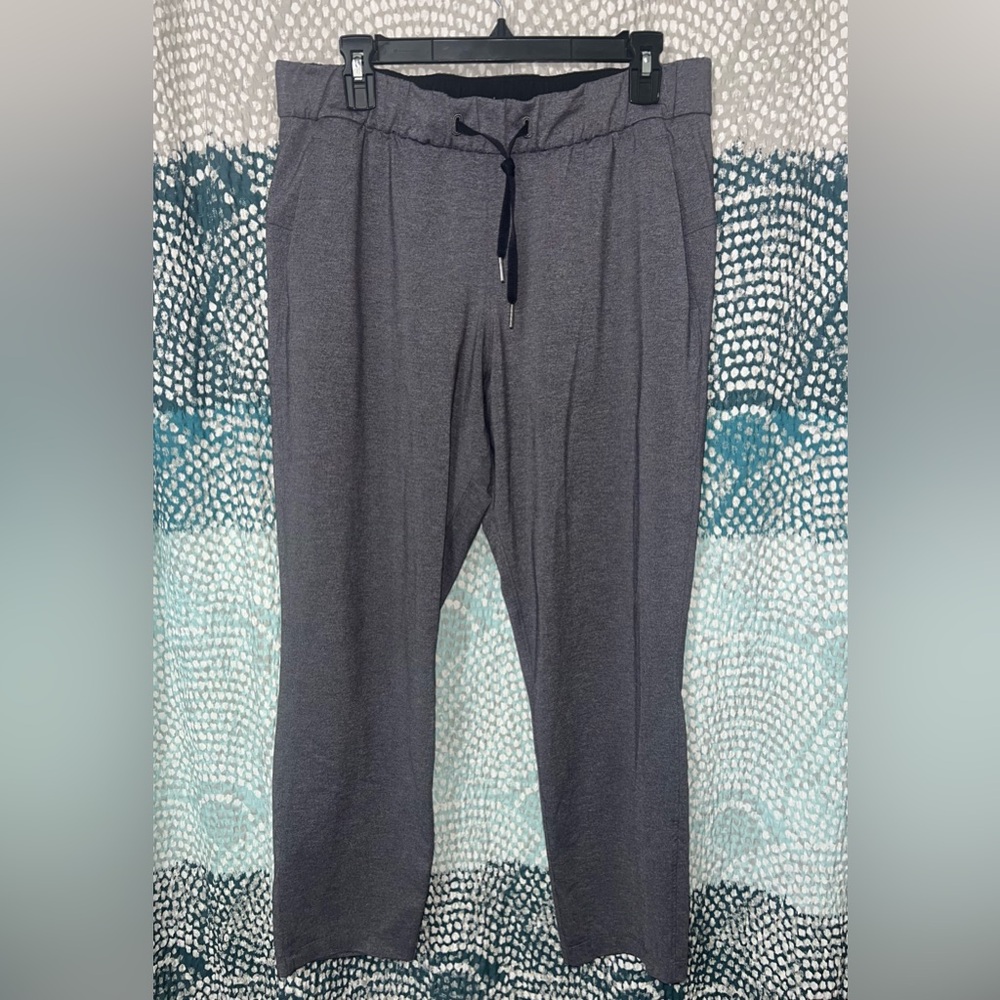 Lululemon On The Fly pants size 10